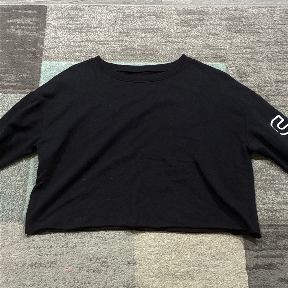 flirtitude Black Cropped Long-Sleeve Top